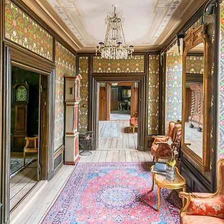 1 Bedroom Lovely In